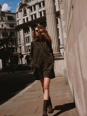Next - Vestido camisero en verde