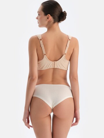 Dagi - Soutien redutor em bege