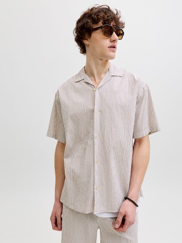 JACK & JONES Comfort Fit Skjorte 'Hawaii' i brun