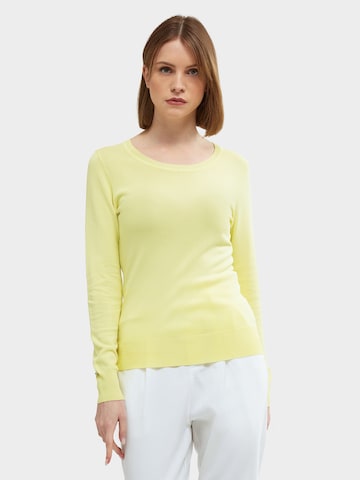 Influencer Sweater in Yellow: front