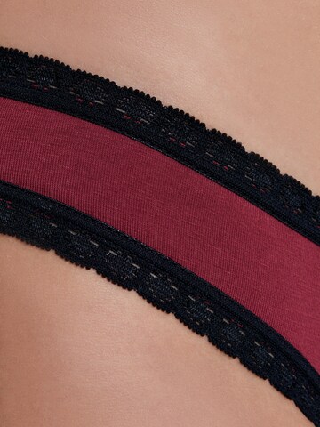 Albero Natur Panty 'Bio-Baumwoll-Slip mit Spitze – 4er Pack' in Red