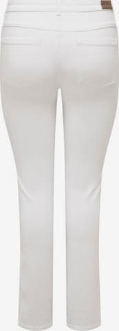 ONLY Carmakoma Regular Jeans 'CARAUGUSTA' in White
