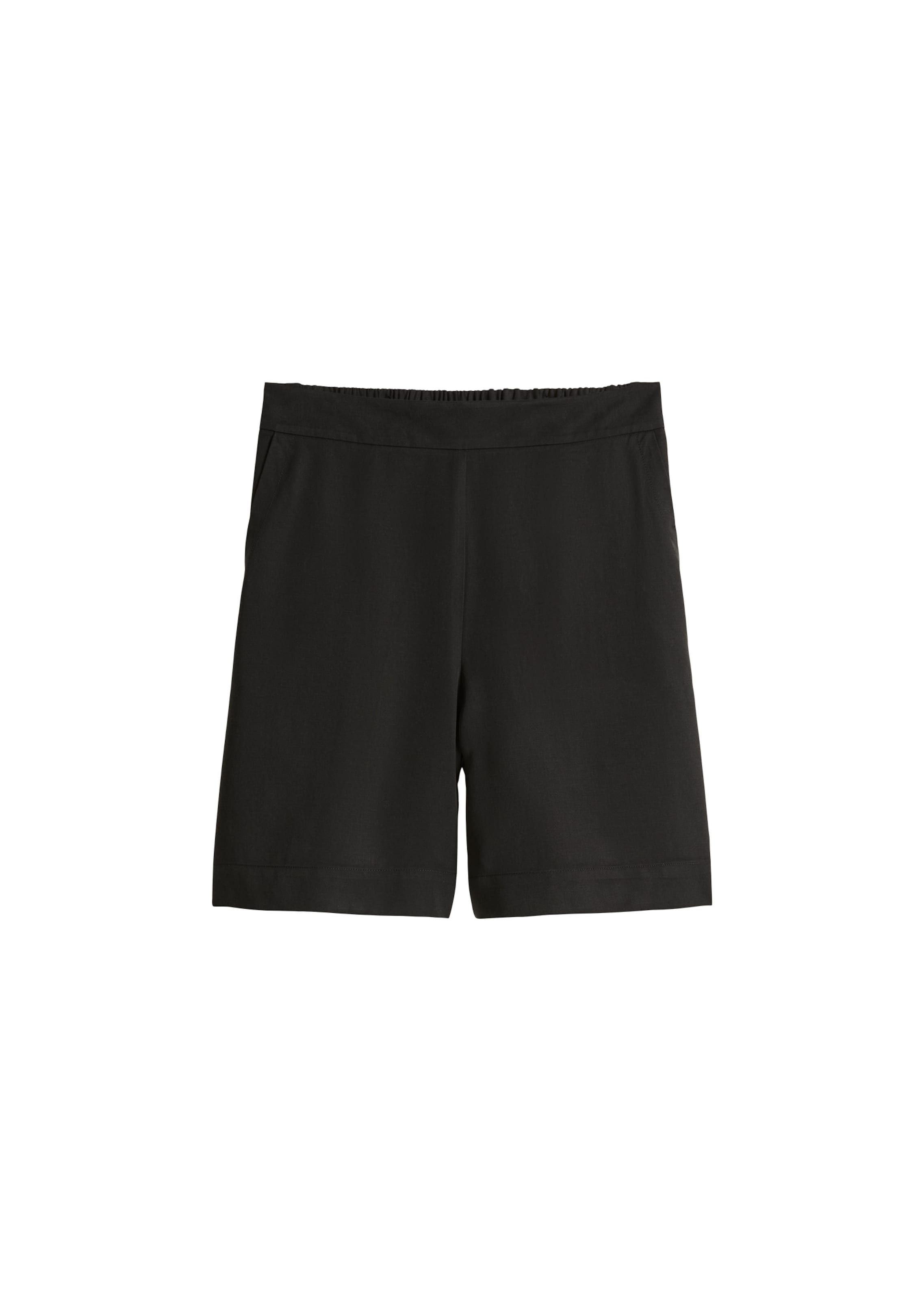 Marc O'Polo Regular Pants in Black: front