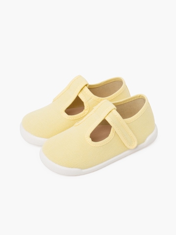 Chaussure basse Pisamonas en jaune