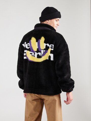 Vertere Berlin Fleecejacke 'SMILE FOR ME' in Schwarz: Vorderseite