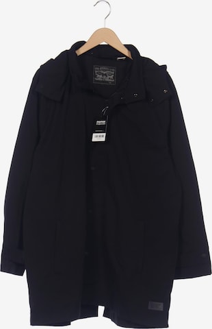 LEVI'S ® Mantel L in Schwarz: predná strana