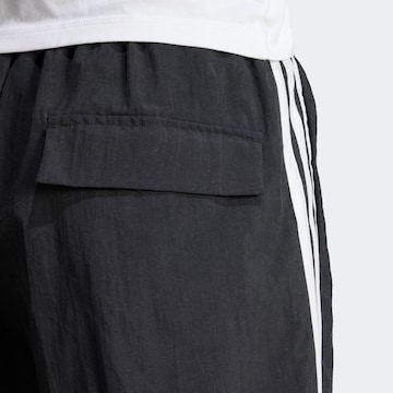 ADIDAS SPORTSWEAR Loosefit Παντελόνι φόρμας σε μαύρο