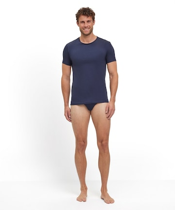 FALKE Undershirt in Blue