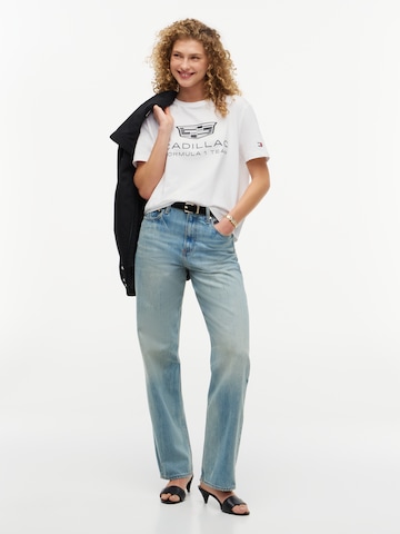 Tricou de la TOMMY HILFIGER pe alb