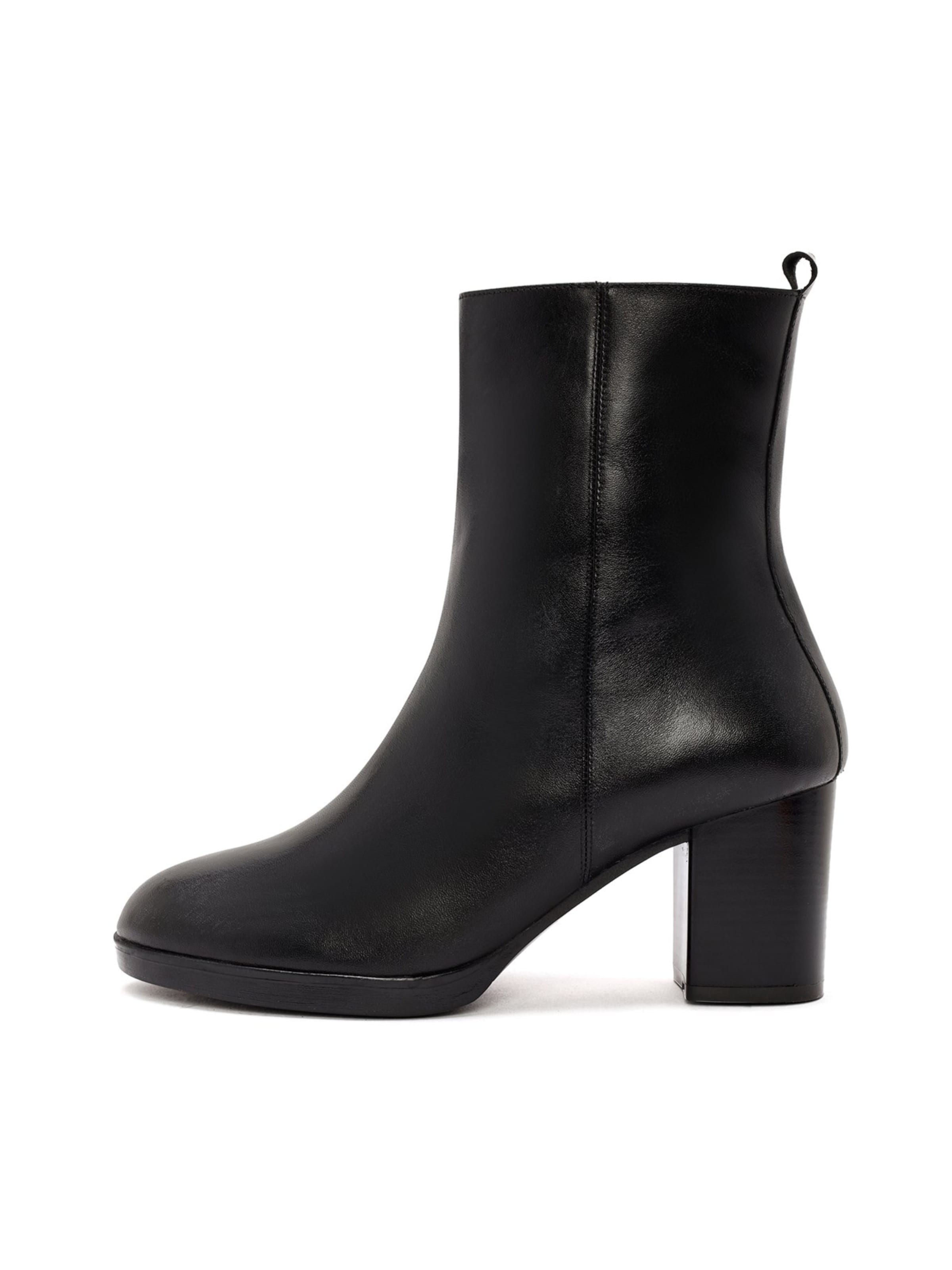 Derimod Stiefelette in Schwarz: Vorderseite