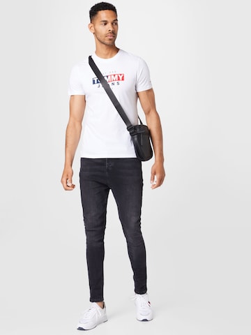 T-Shirt Tommy Jeans en blanc