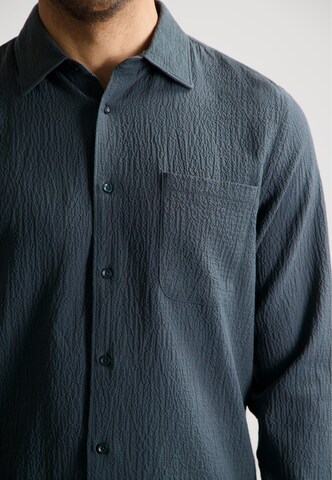 Coupe regular Chemise 'Chevi' Dstrezzed en bleu