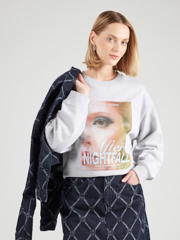 HUGO Sweatshirt 'Classic' i grå: framsida