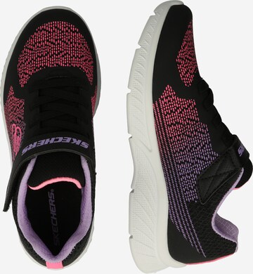 SKECHERS Tenisky – černá