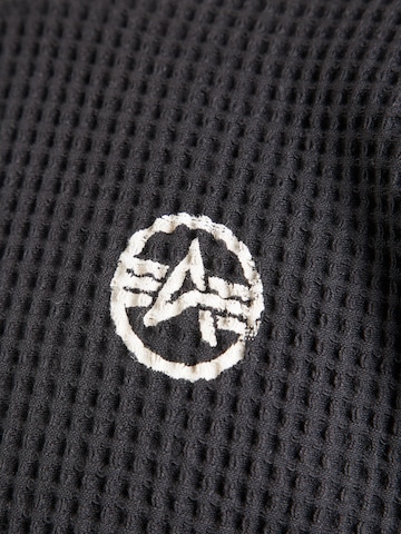 ALPHA INDUSTRIES Μπλούζα φούτερ 'Studio' σε μαύρο