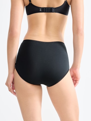 SLOGGI Slip 'Pure Comfort' in Zwart