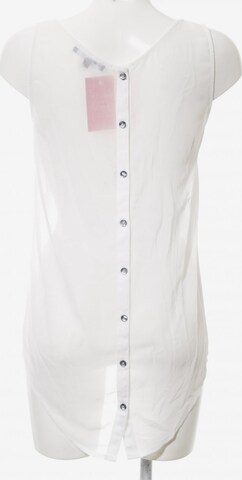 minimum Top & Shirt in XS in White