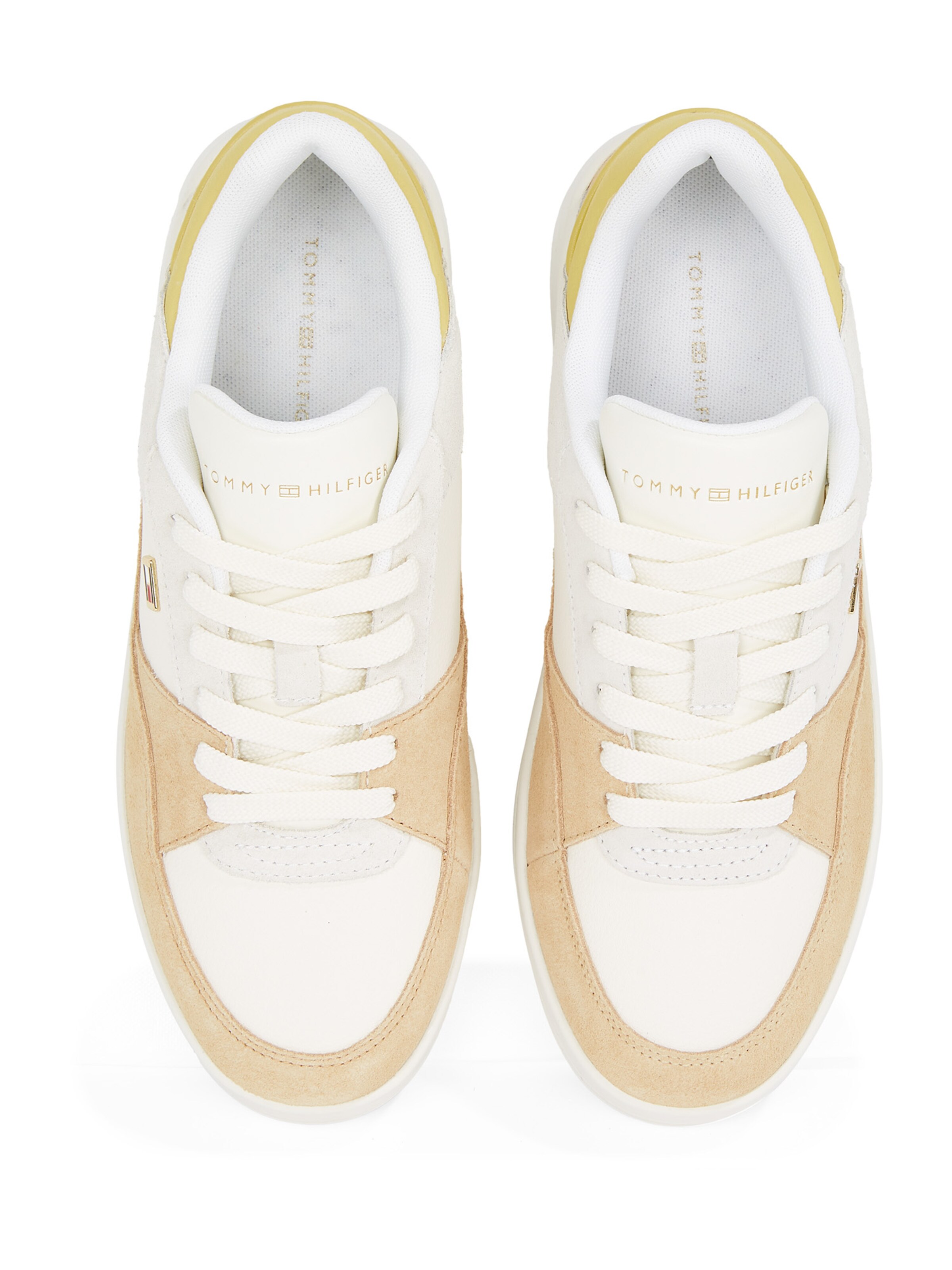 Baskets basses 'ESSENTIAL BASKET' TOMMY HILFIGER en blanc