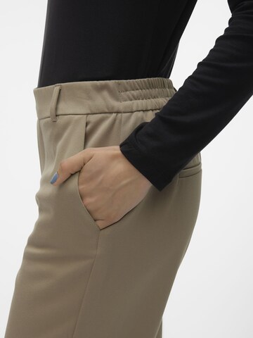 Regular Pantalon VERO MODA en beige