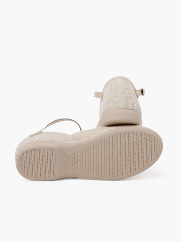 Pisamonas - Bailarina en beige