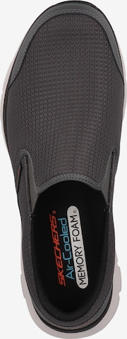 SKECHERS Trampki slip on w kolorze szary