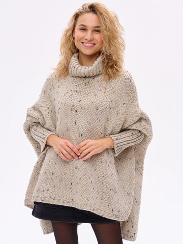 Blue Shadow Sweater in Beige: front