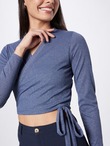 ABOUT YOU Shirt 'Tilda' in Blue