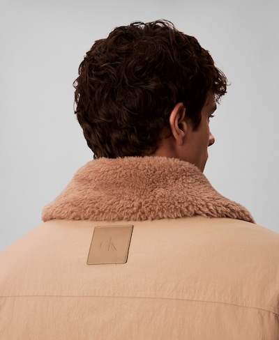 Calvin Klein Jeans Veste mi-saison en beige, Vue avec produit