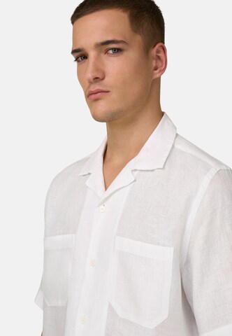 Regular fit Cămașă de la Boggi Milano pe alb