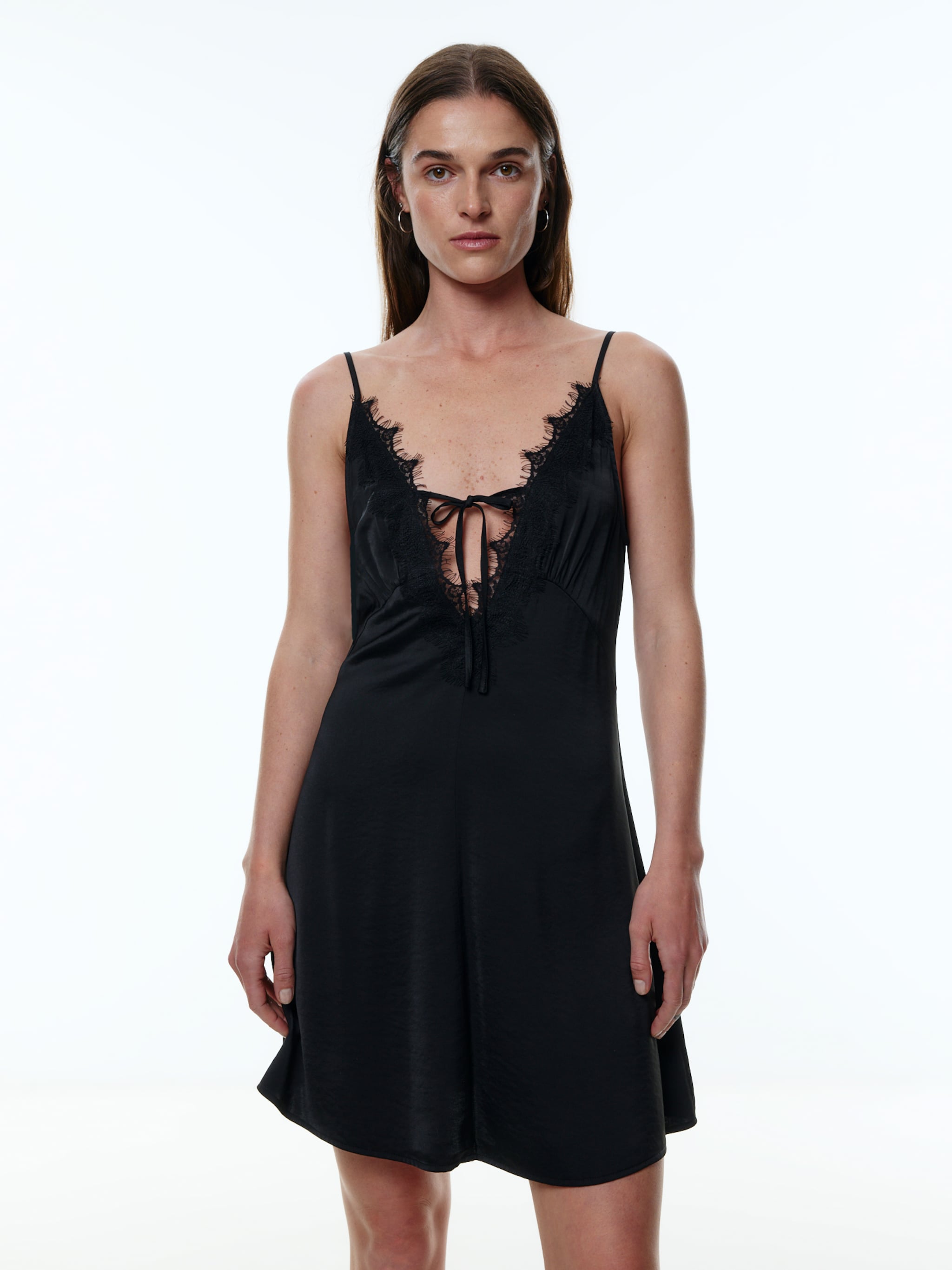 EDITED Produits Robe 'Pandora' noir