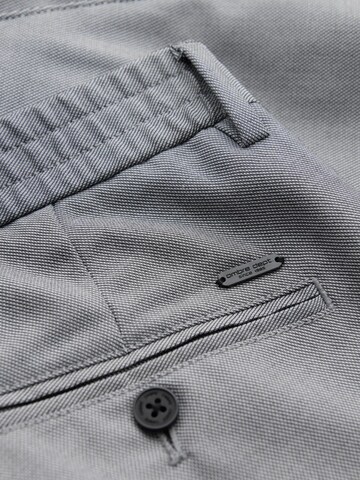 Ombre Regular Hose in Grau