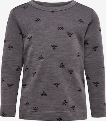 Hummel Shirt in Grijs: voorkant