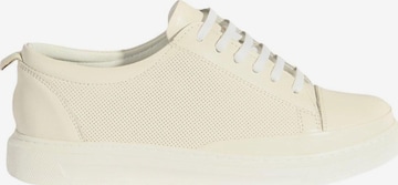 Baskets basses 'Trainer' Desa en blanc : devant