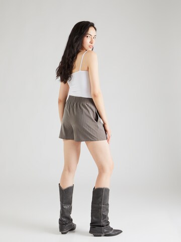 TOPSHOP regular Παντελόνι σε γκρι