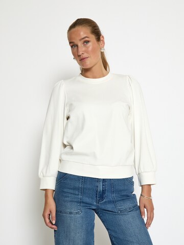 Sweat-shirt 'Fiola' Peppercorn en blanc : devant