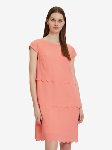 Robe de cocktail Betty Barclay en rose : devant