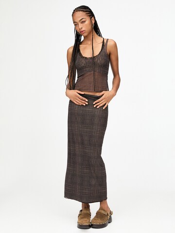 Pull&Bear Skirt in Brown: front