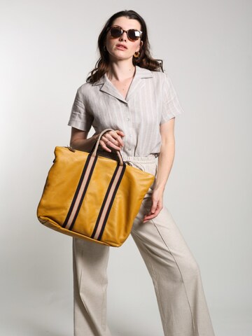 WEARABLE STORIES Bluse 'Priscilla' in Beige