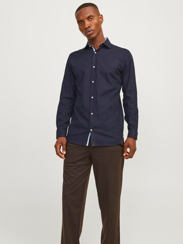 JACK & JONES Slim Fit Hemd 'JPRBLAParker' in Blau: Vorderseite