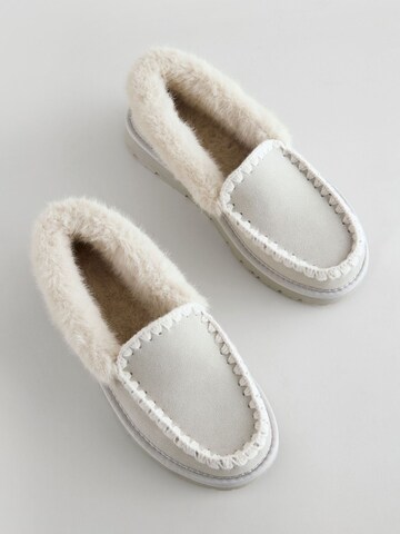Pantoufle Next en gris