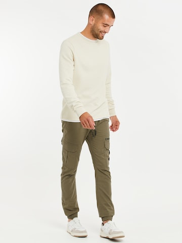 Effilé Pantalon cargo Threadbare en vert