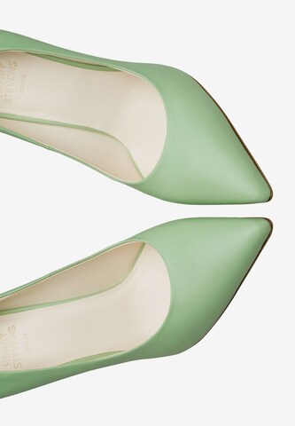 Henry Stevens Pumps 'Emma P90' in Green