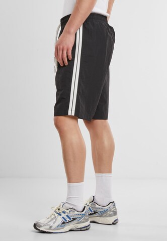 Urban Classics Board shorts in Black