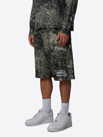 Loosefit Pantaloni di Good For Nothing in verde