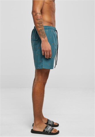 Shorts de bain Urban Classics en vert