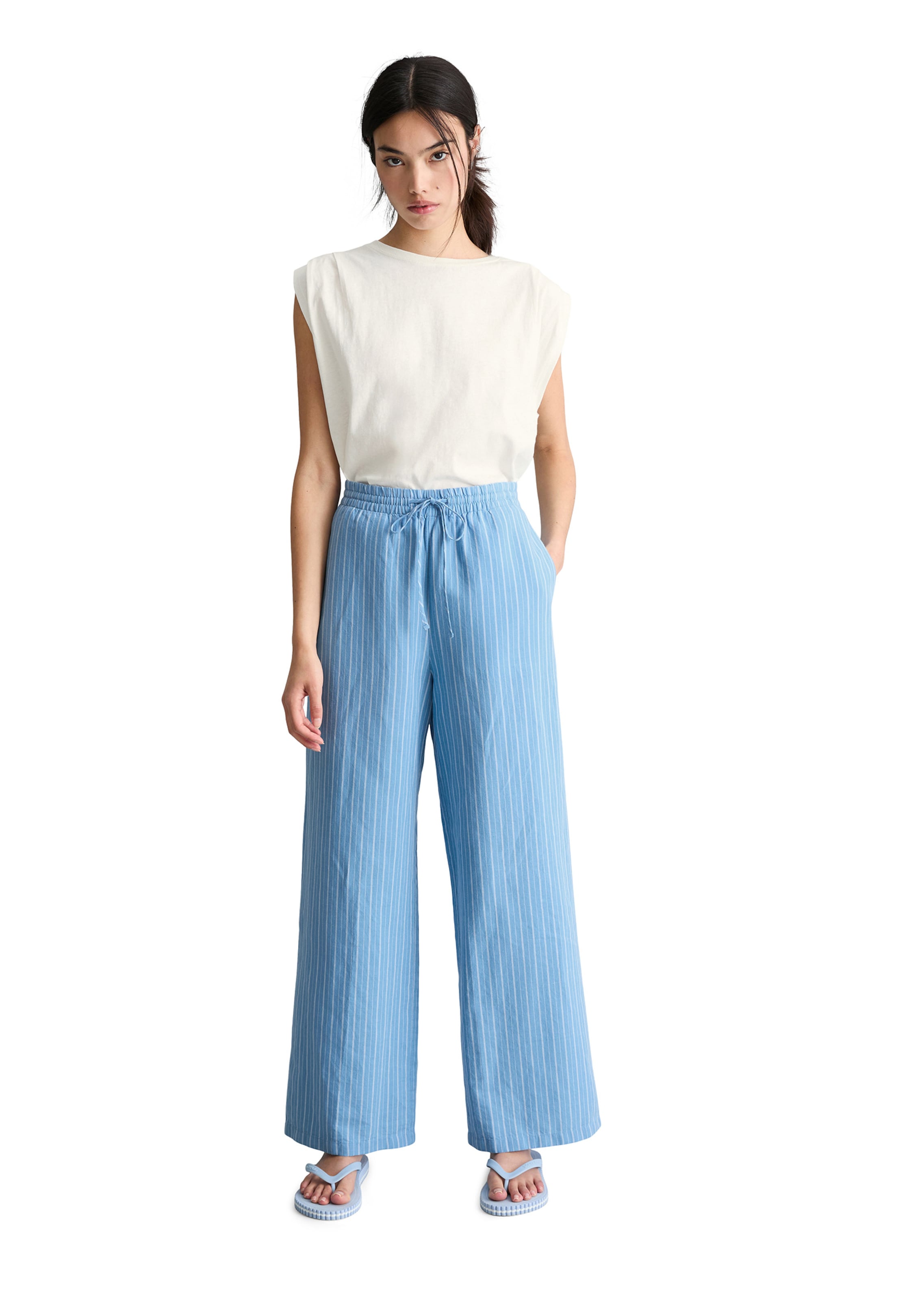 Marc O'Polo DENIM Loose fit Pants in Blue
