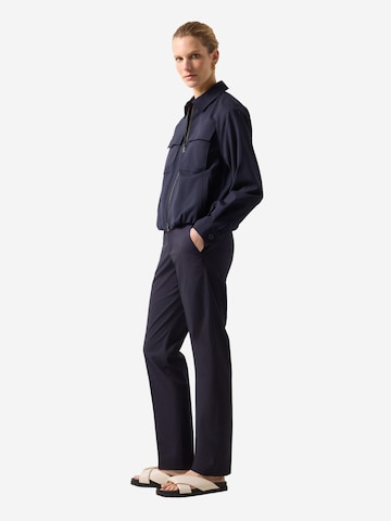 BOGNER Regular Bügelfaltenhose in Blau
