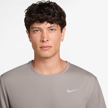 Maglia funzionale 'MILER' di NIKE in grigio
