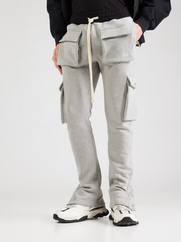 MOUTY Regular Cargo trousers in Grey: front