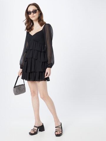 Rochie de la Abercrombie & Fitch pe negru